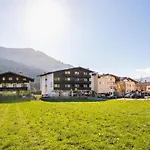 Brixen Alpin Living 1 *
