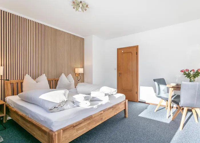 Brixen Alpin Living 1 *